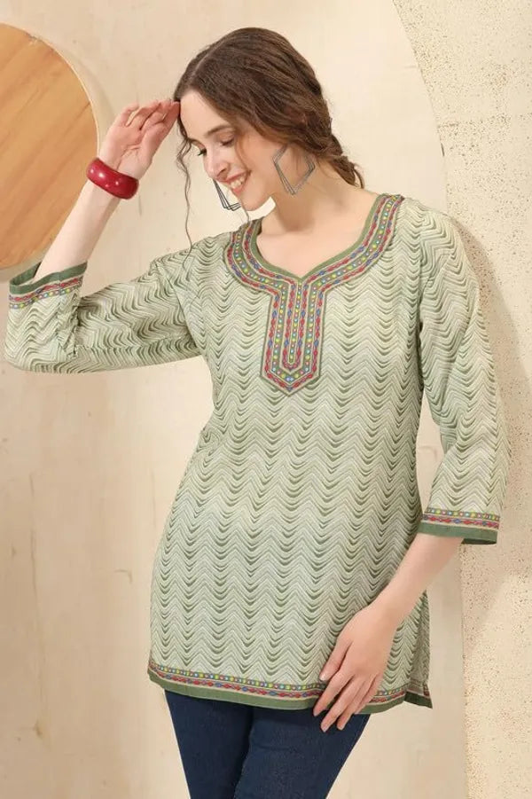 Women's Ethnic Print Cotton Short Kurti