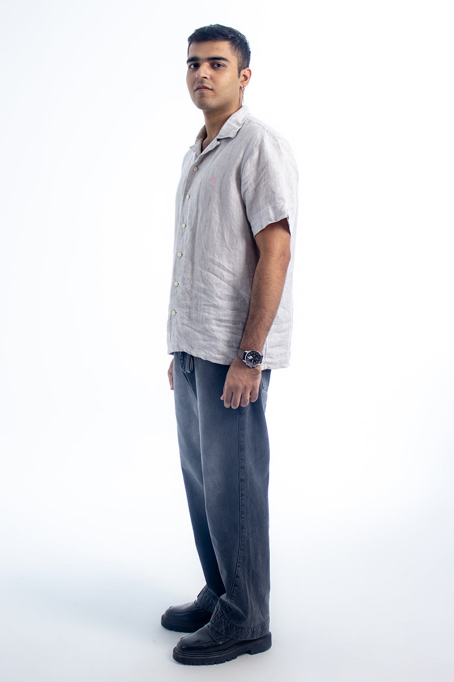 Metro Comfort Loose Jeans: Cast Iron Grey