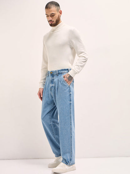 Classic Wide-Leg Denim Jeans with Pleated Detailing