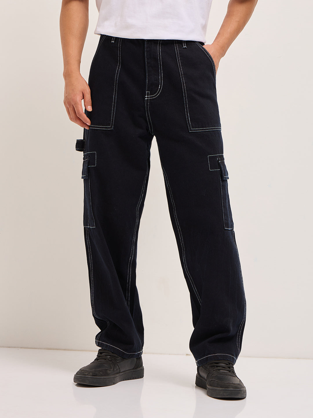Black Mid-Rise Baggy Fit Cargo Jeans