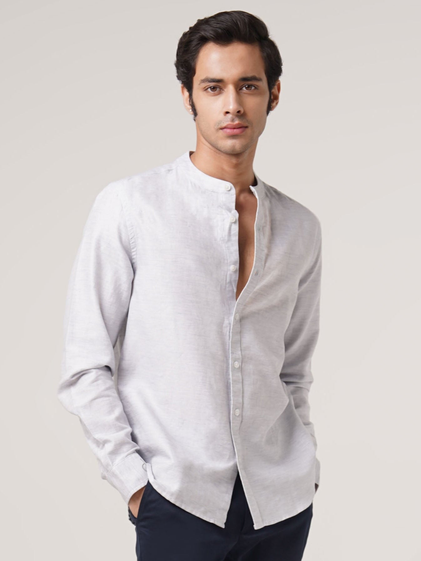 The Mandarin Linen Classic Fit - Moonlight Grey