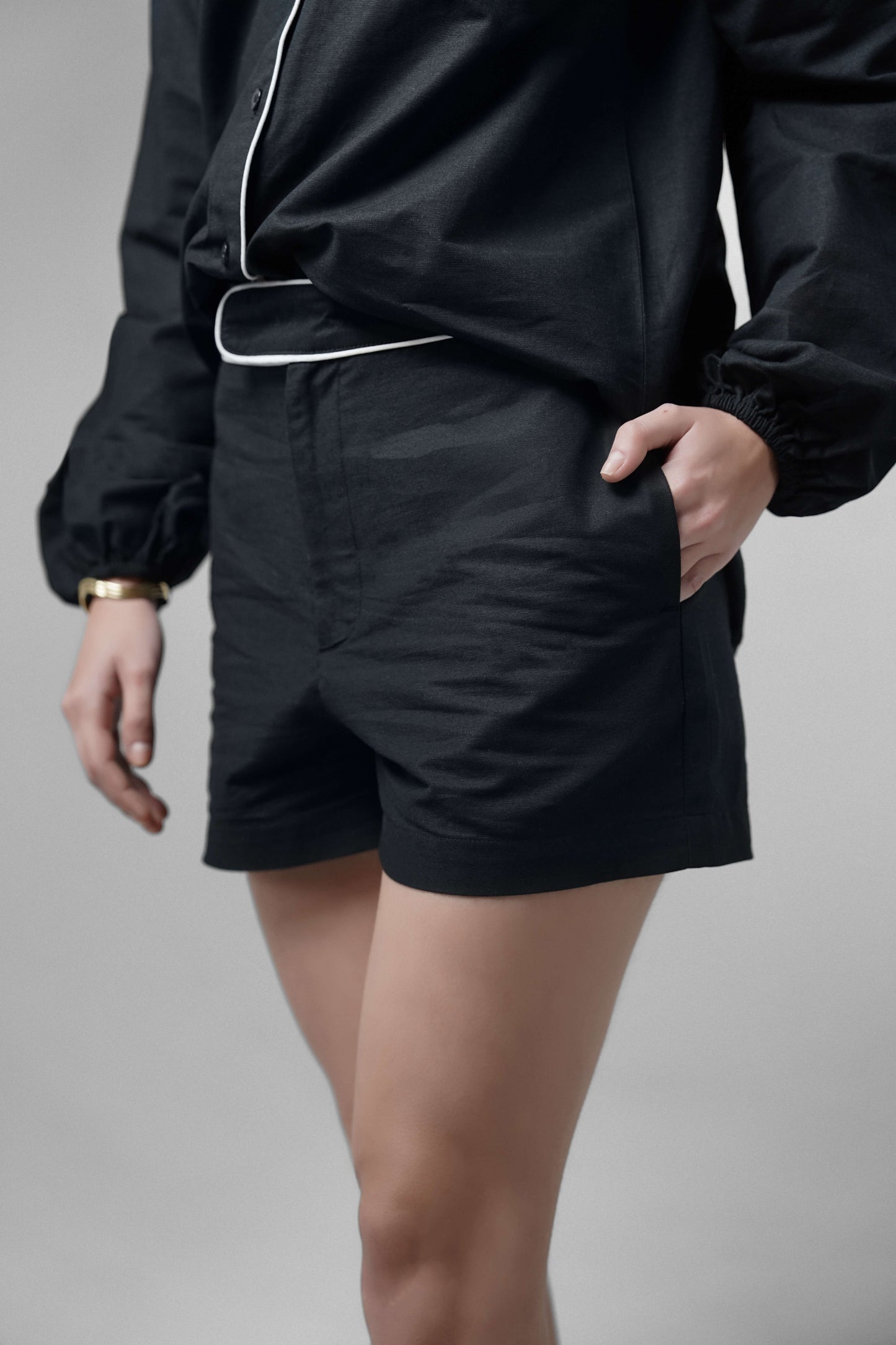 Cotton Contrast Shorts with Piping - Slim Fit