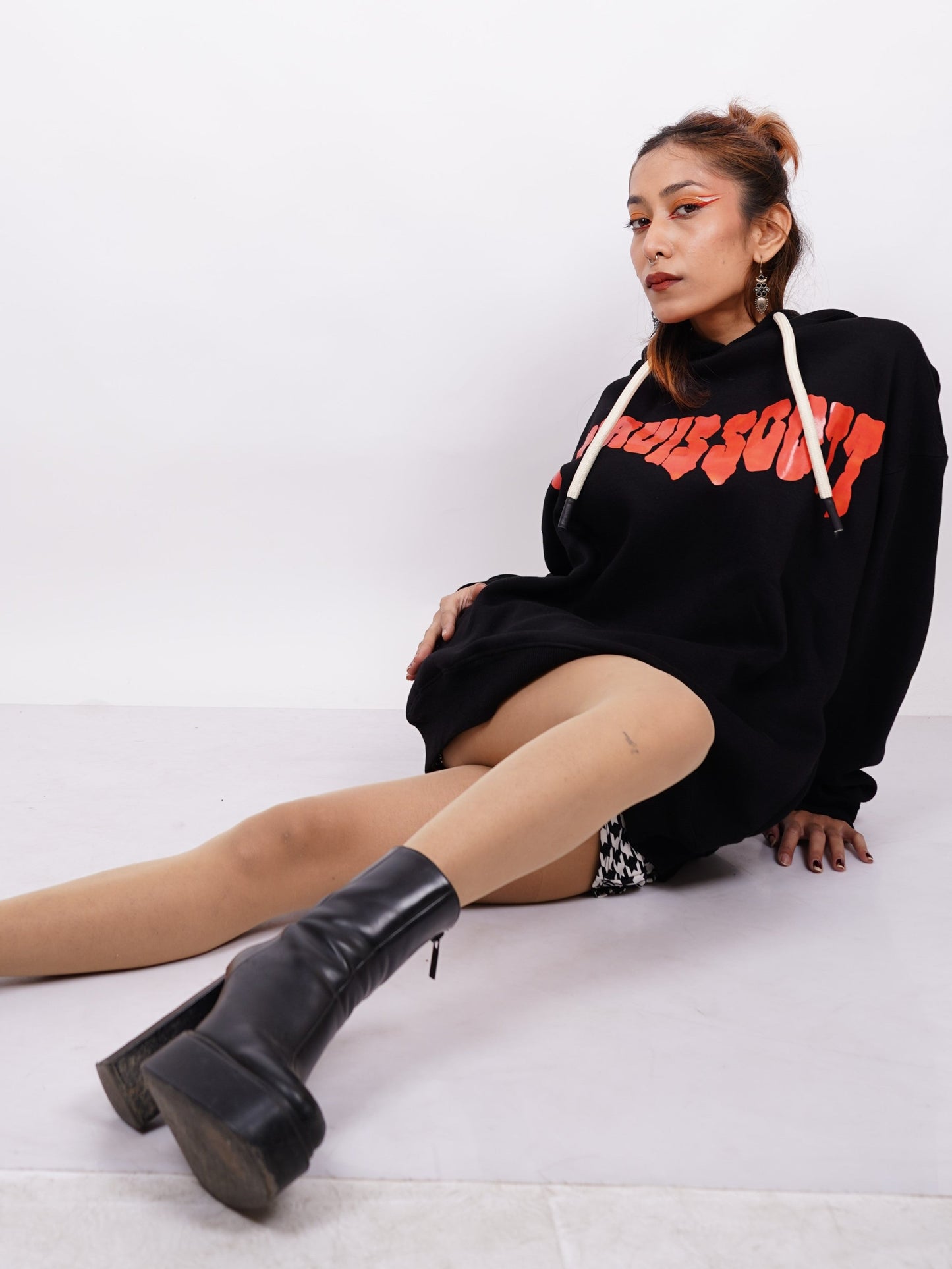 Travis Scott: Utopia Cartoon Art Heavyweight Baggy Hoodie For Men and Women