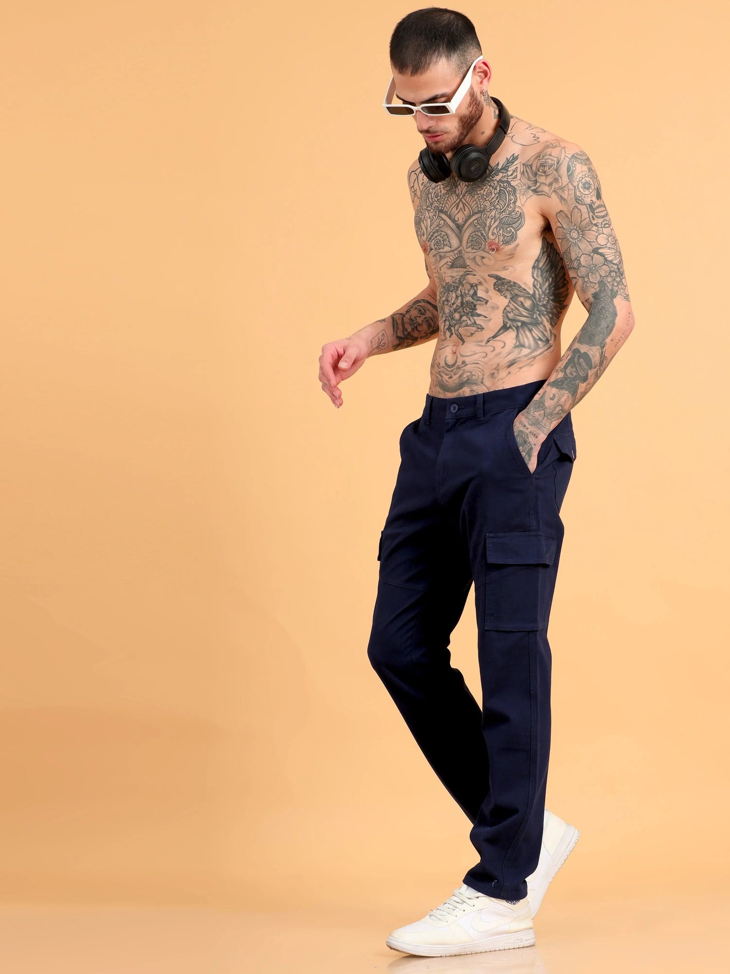 Men Cotton Regular Fit Cargo Trousers, NAVY BLUE