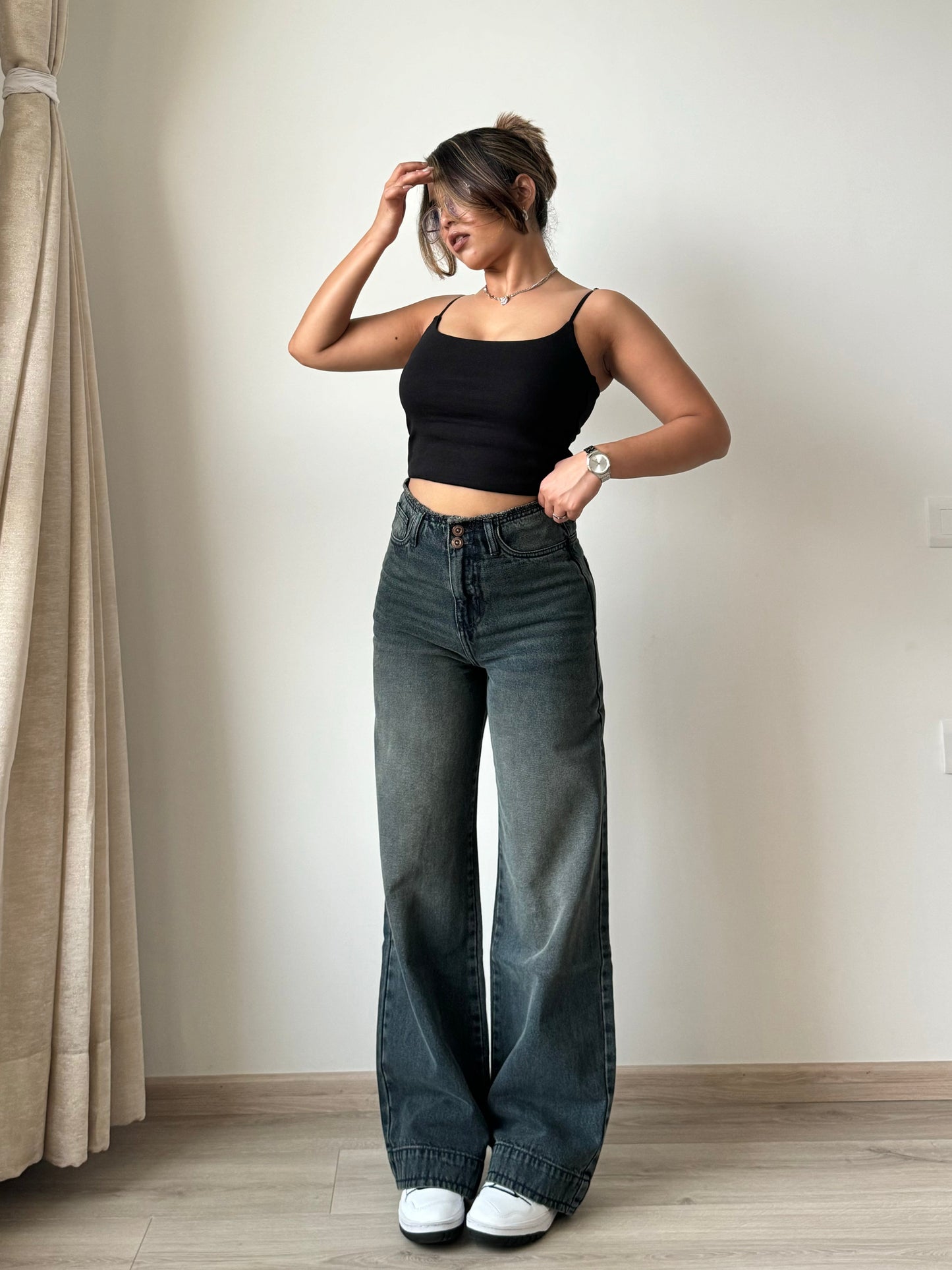 Grunge Edge Double Button High-Waisted Denim Jeans
