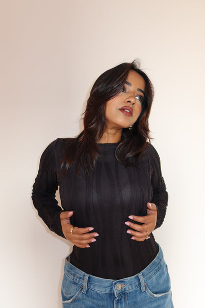 Wavy Aura Full Sleeve Top - Black