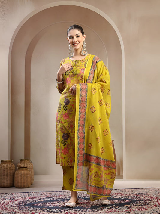 Women Floral Printed Cotton Kurta with Trousers & Dupatta