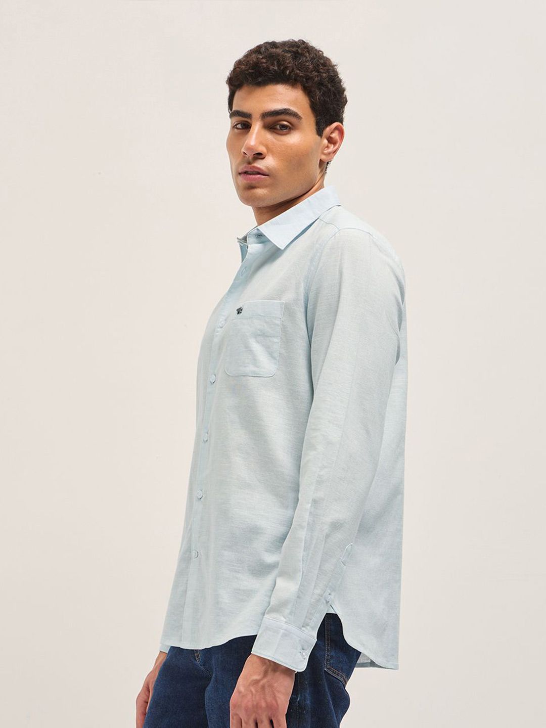 Men Slim Fit Solid Spread Collar Casual Cotton Linen Shirt