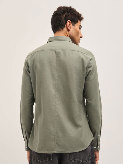 Men Slim Fit Solid Spread Collar Casual Cotton Linen Shirt