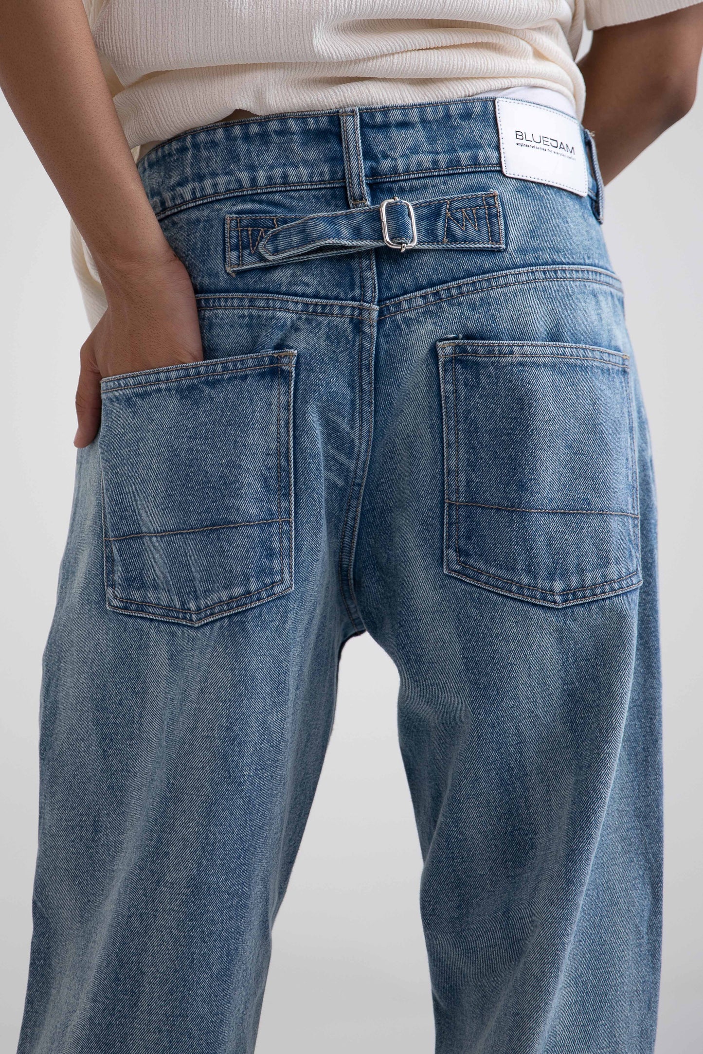 Metro Comfort Loose Jeans: Blue Stripes