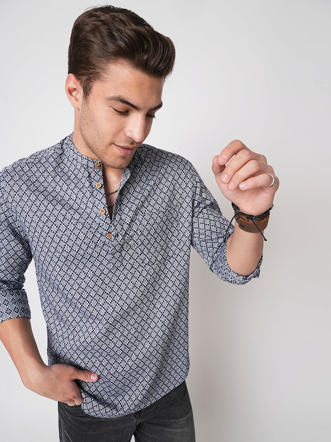 Grey & Navy Diamond Jacquard Weaved Kurta