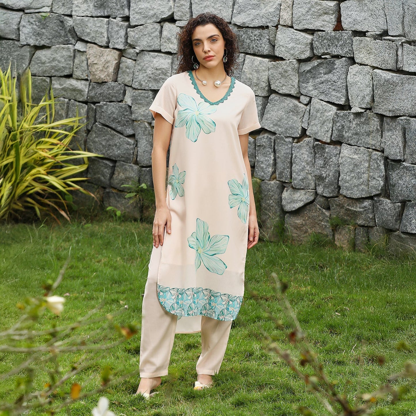 Chantilly Bloom Kurta Set