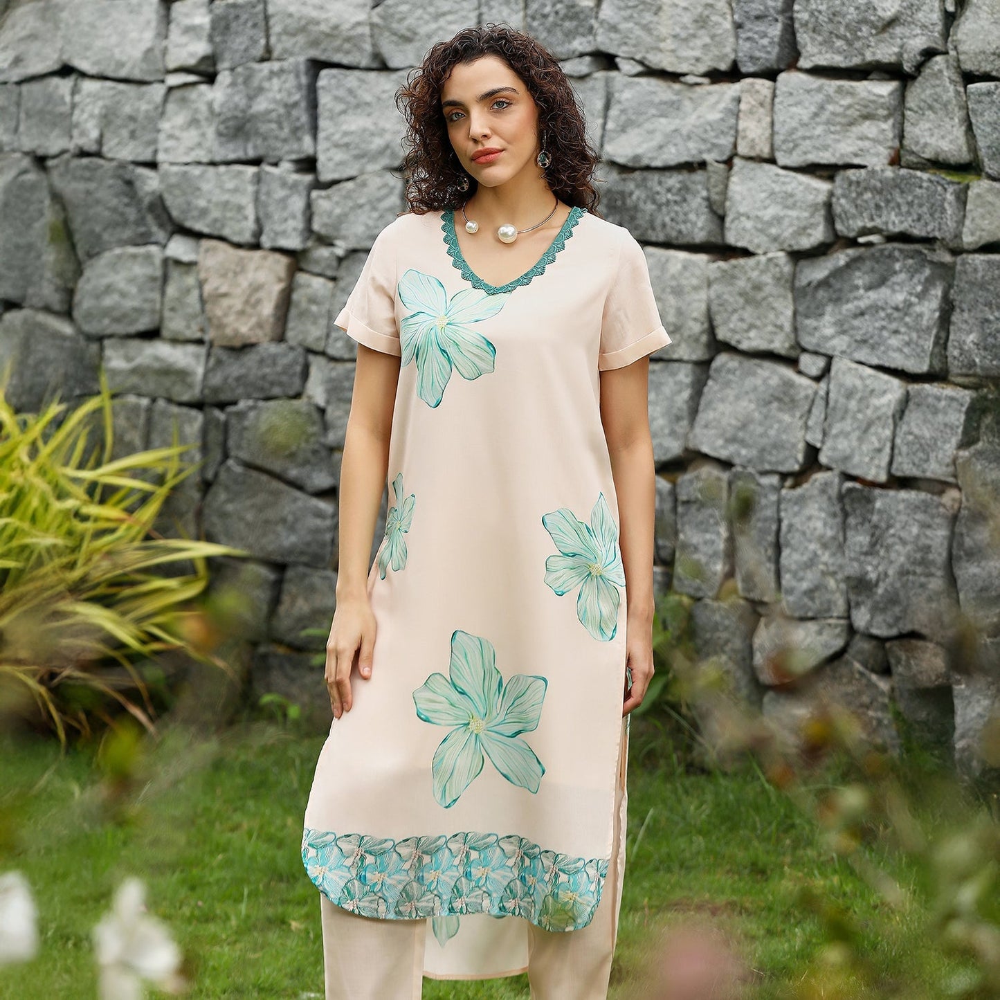 Chantilly Bloom Kurta Set