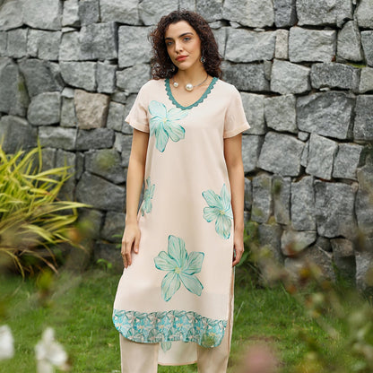 Chantilly Bloom Kurta Set