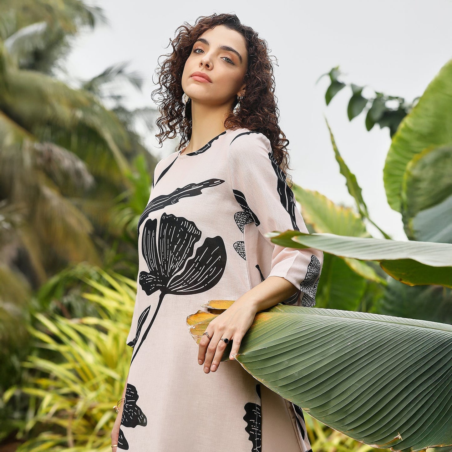 Fluttering Petals Kurta Set