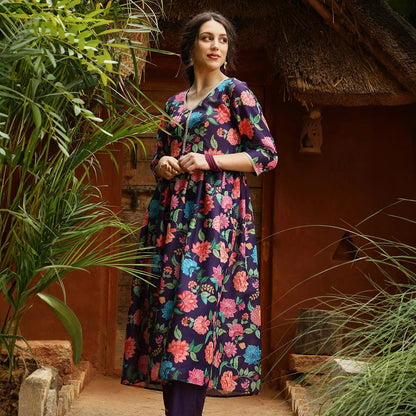 Flora Cluster Kurta With Trousers And Dupatta