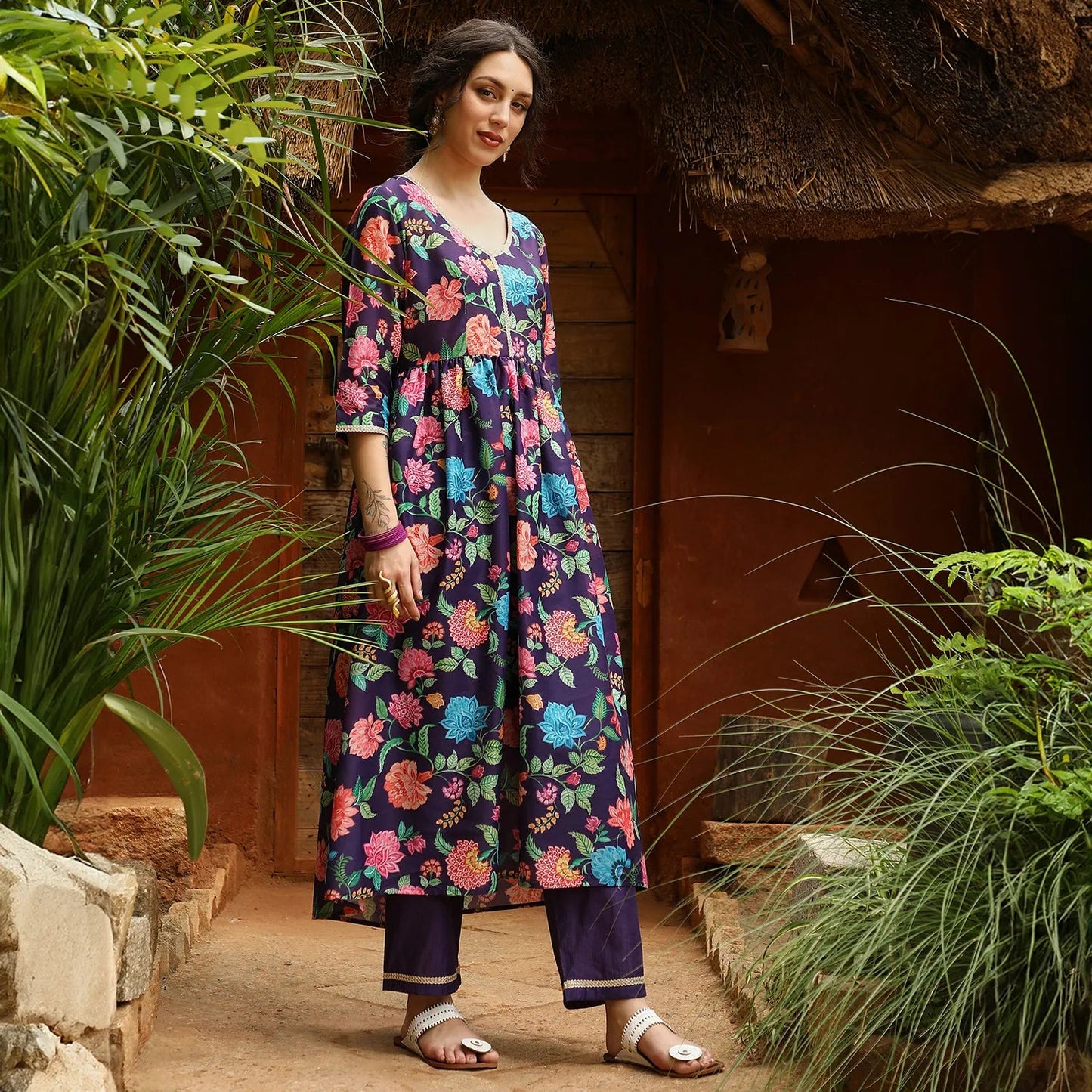 Flora Cluster Kurta With Trousers And Dupatta