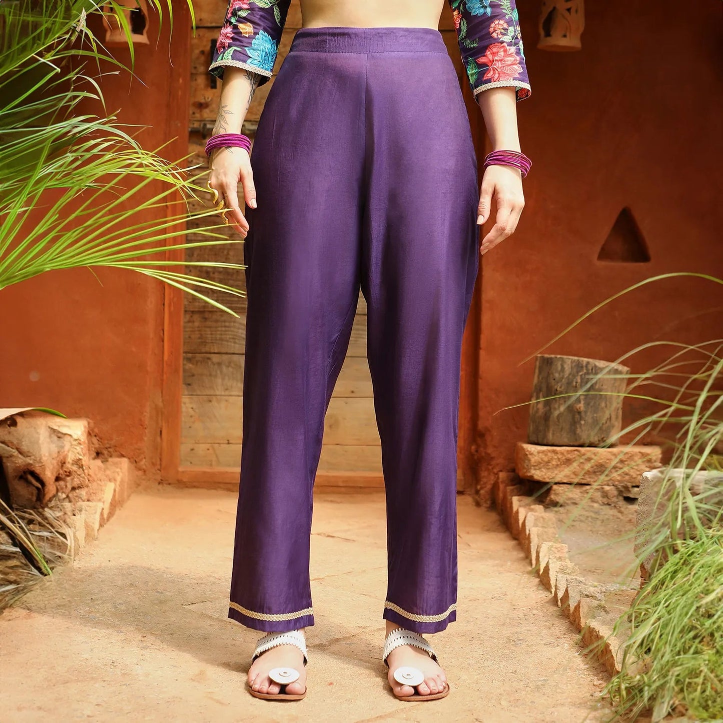 Flora Cluster Kurta With Trousers And Dupatta