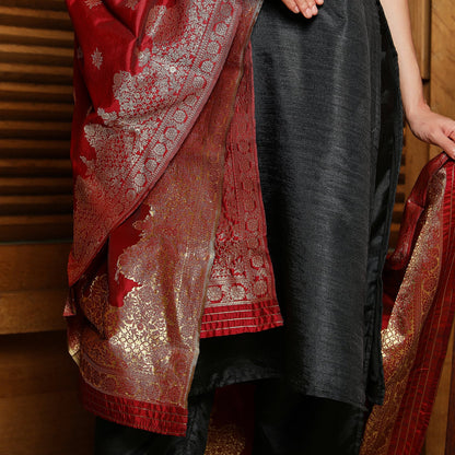 Contrast Lustre Kurta Set