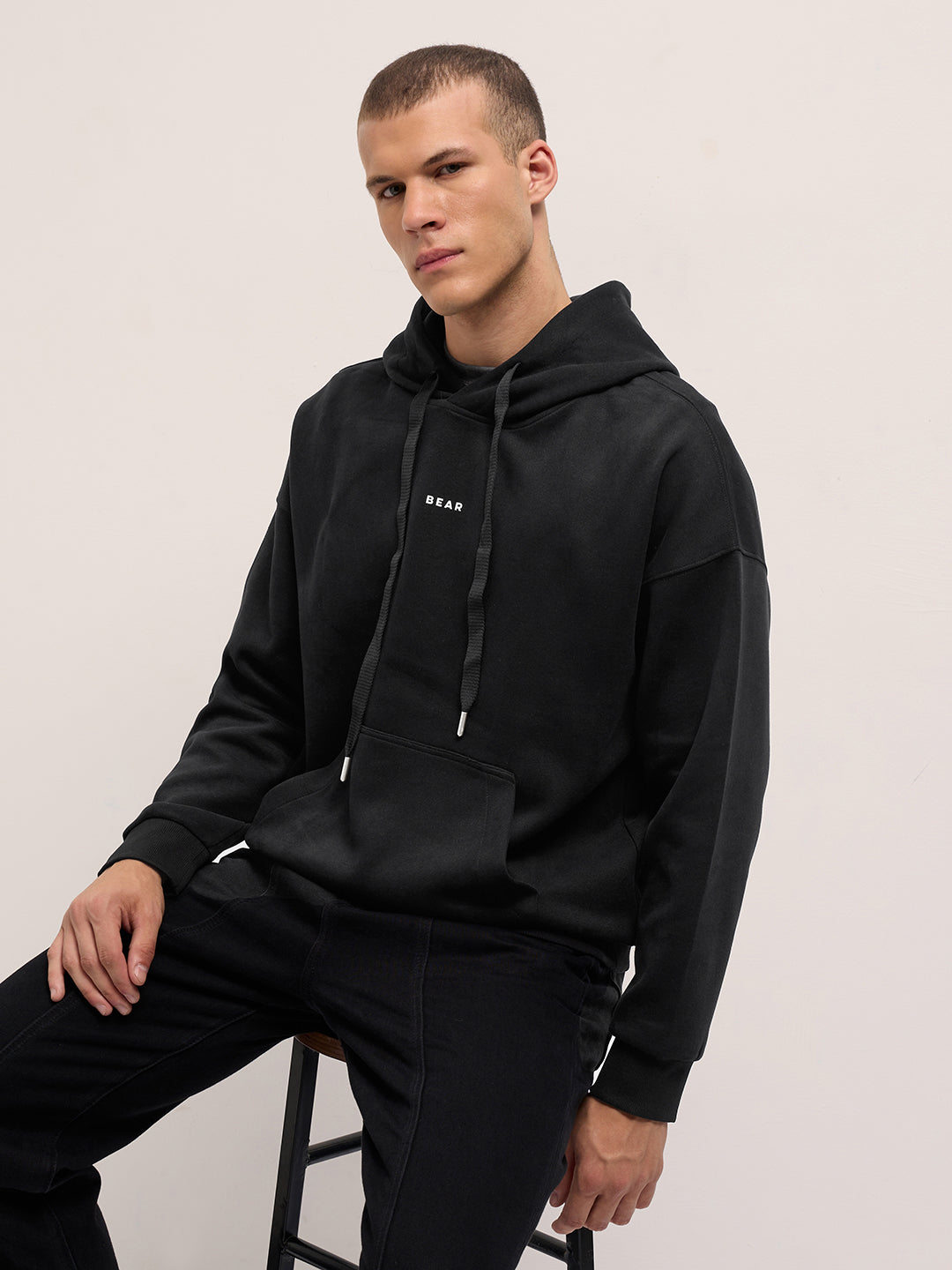 Black Solid Relax Fit Hoodie with Kangaroo Pocket
