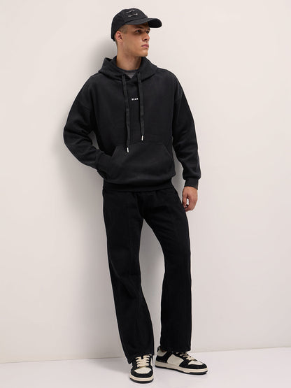 Black Solid Relax Fit Hoodie with Kangaroo Pocket