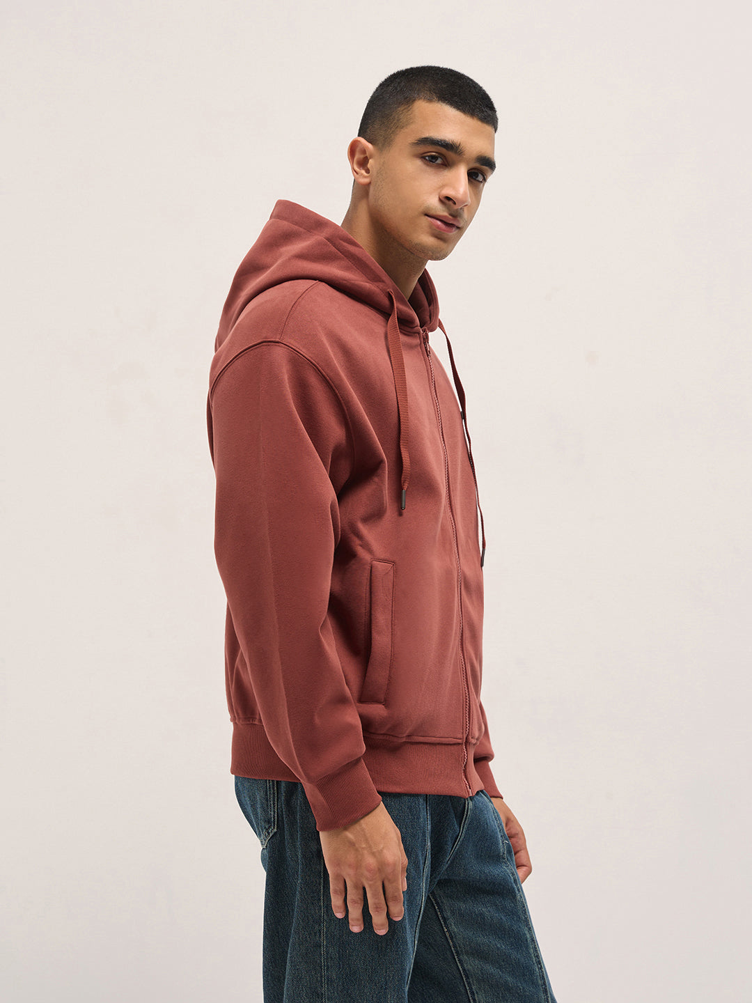 Red Solid Relax Fit Hoodie with Zipper Closure
