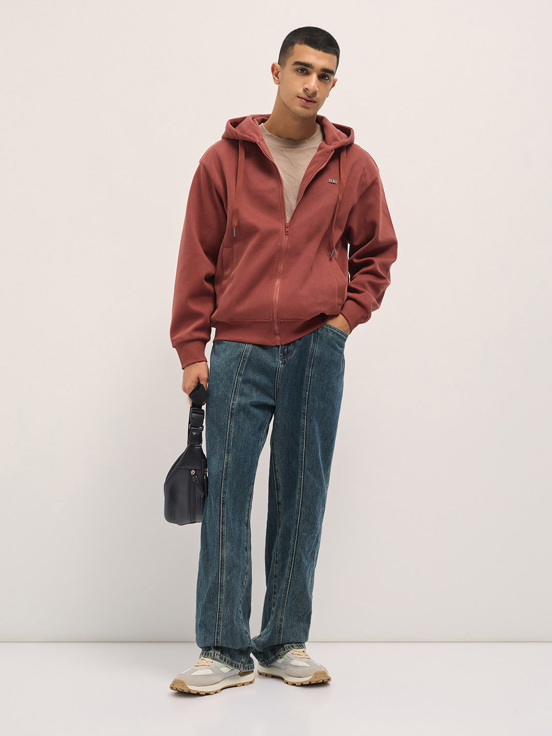 Red Solid Relax Fit Hoodie with Zipper Closure