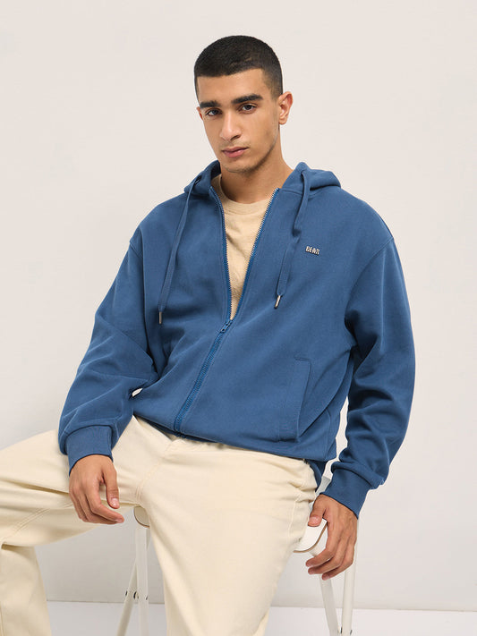Blue Solid Relax Fit Hoodie with Zipper Closure