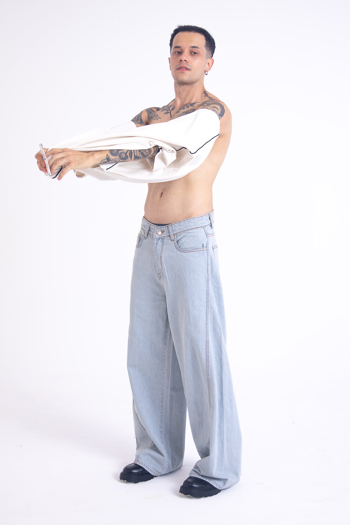 SuperBaggy Jeans: Contrast Grey