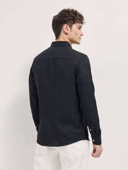 Black Solid Seersucker Effect Slim Fit Casual Shirt