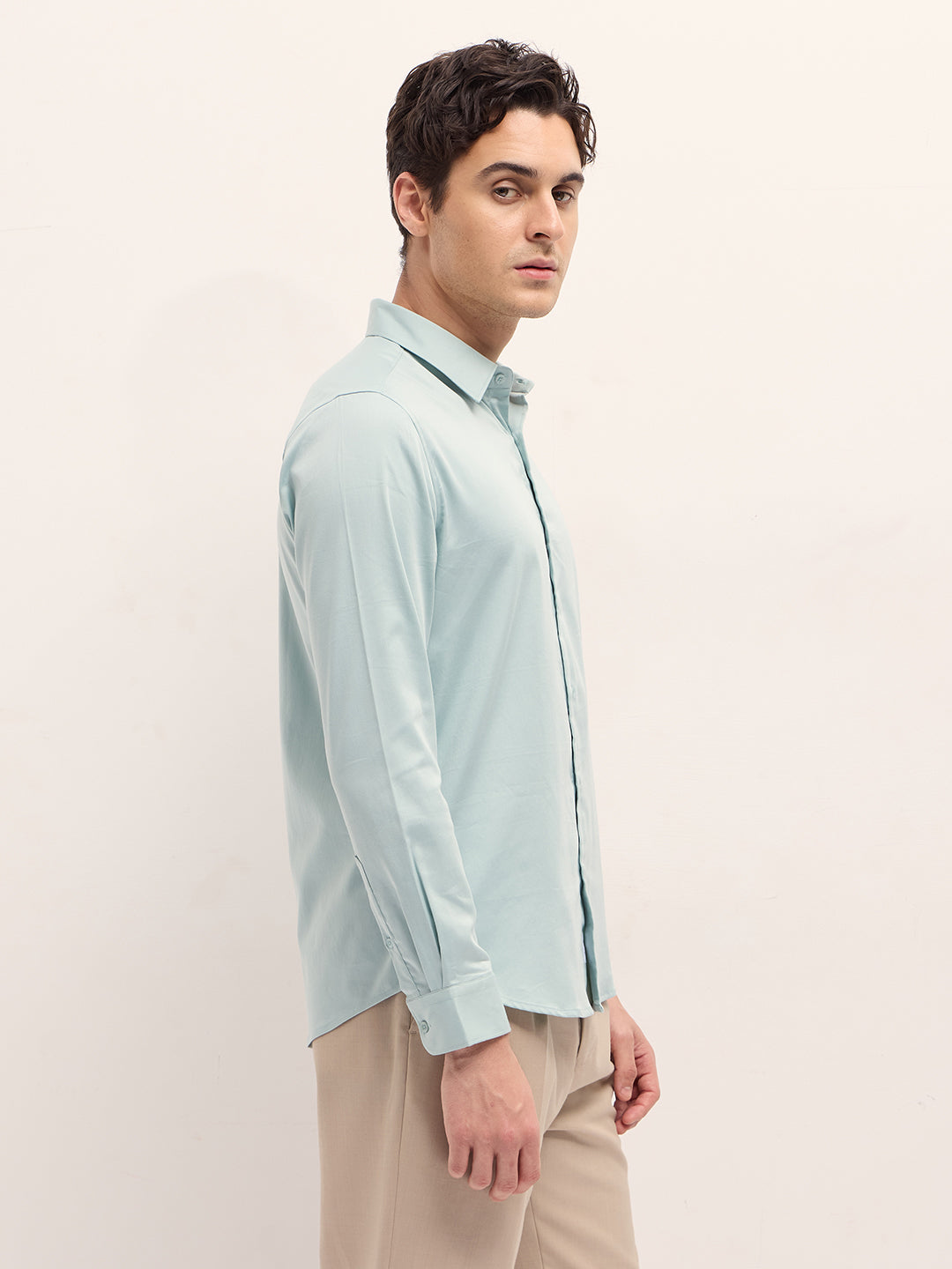 Light Green Solid Slim Fit Casual Shirt