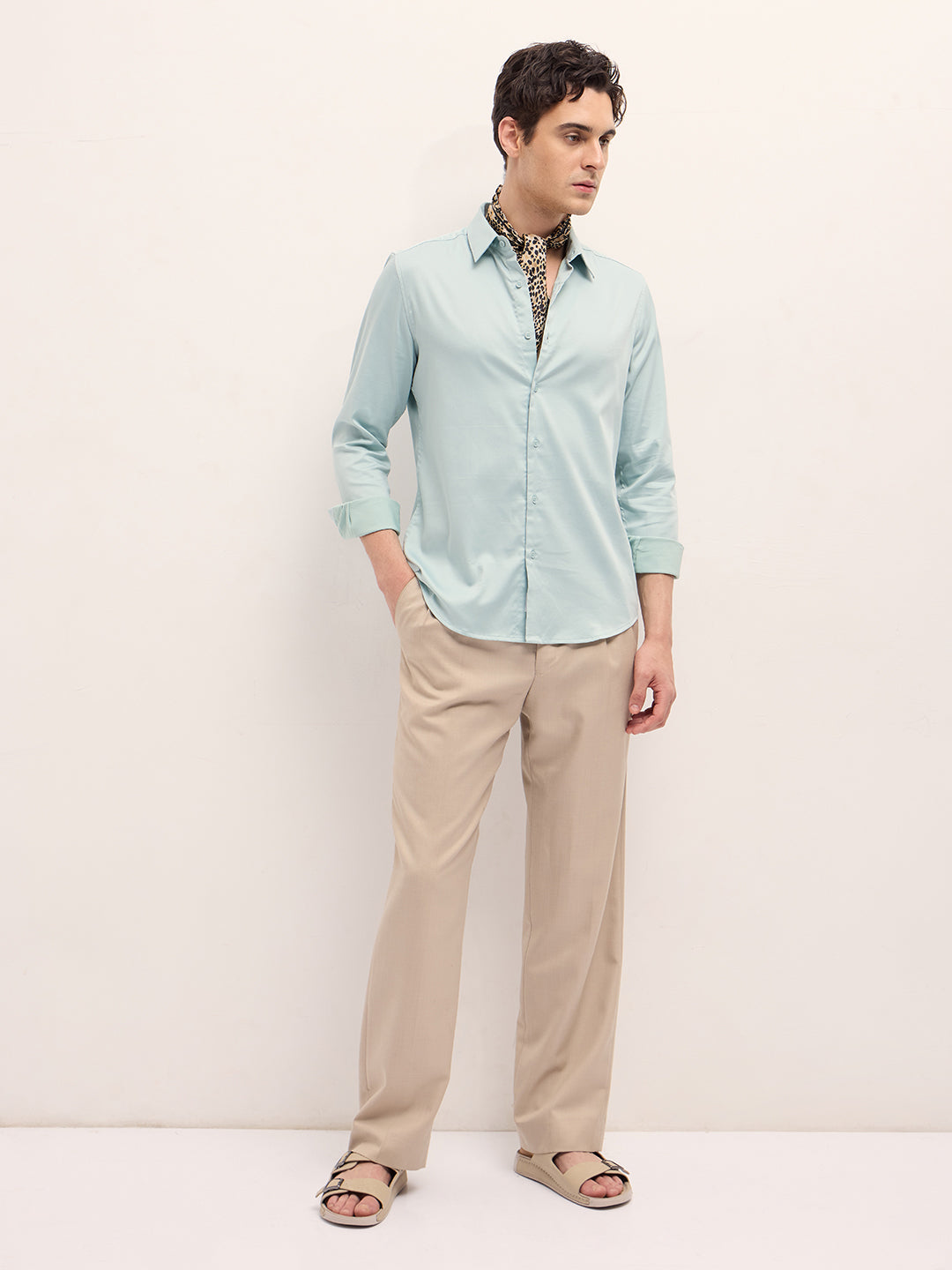 Light Green Solid Slim Fit Casual Shirt
