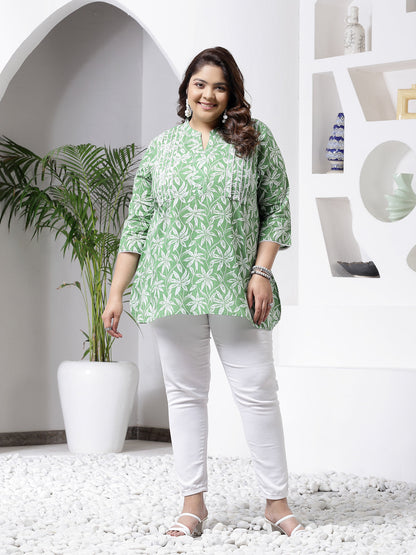 Plus Size Women's Tropical Printed Cotton Empire Top (TOPGREENZILLPLUS)