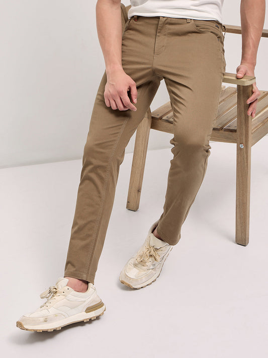 Brown Solid Slim Fit Casual Chino Trouser