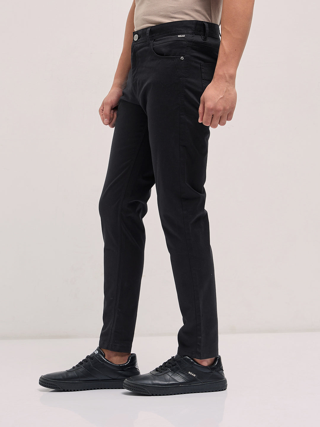 Black Solid Slim Fit Casual Chino Trouser
