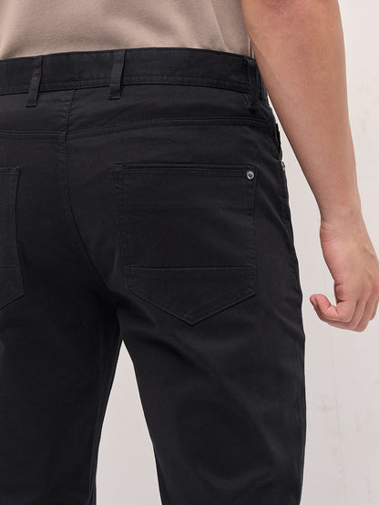 Black Solid Slim Fit Casual Chino Trouser