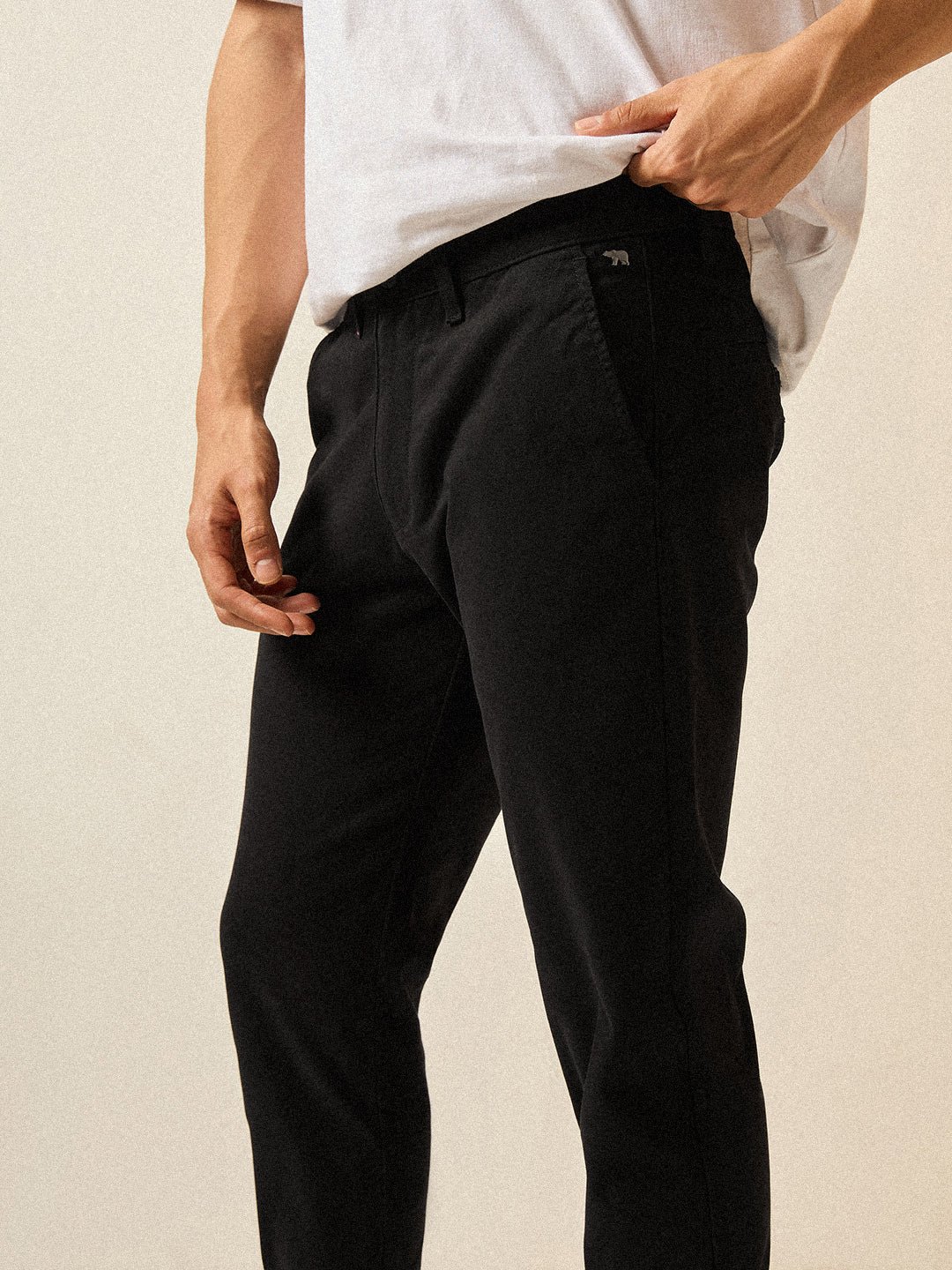 Black Solid Slim Fit Casual Chino Trouser