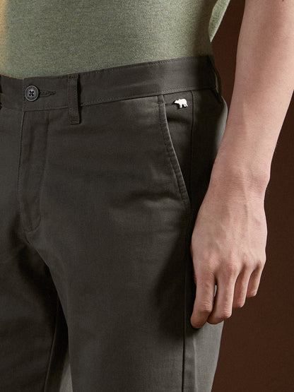 Grey Solid Slim Fit Casual Chino Trouser
