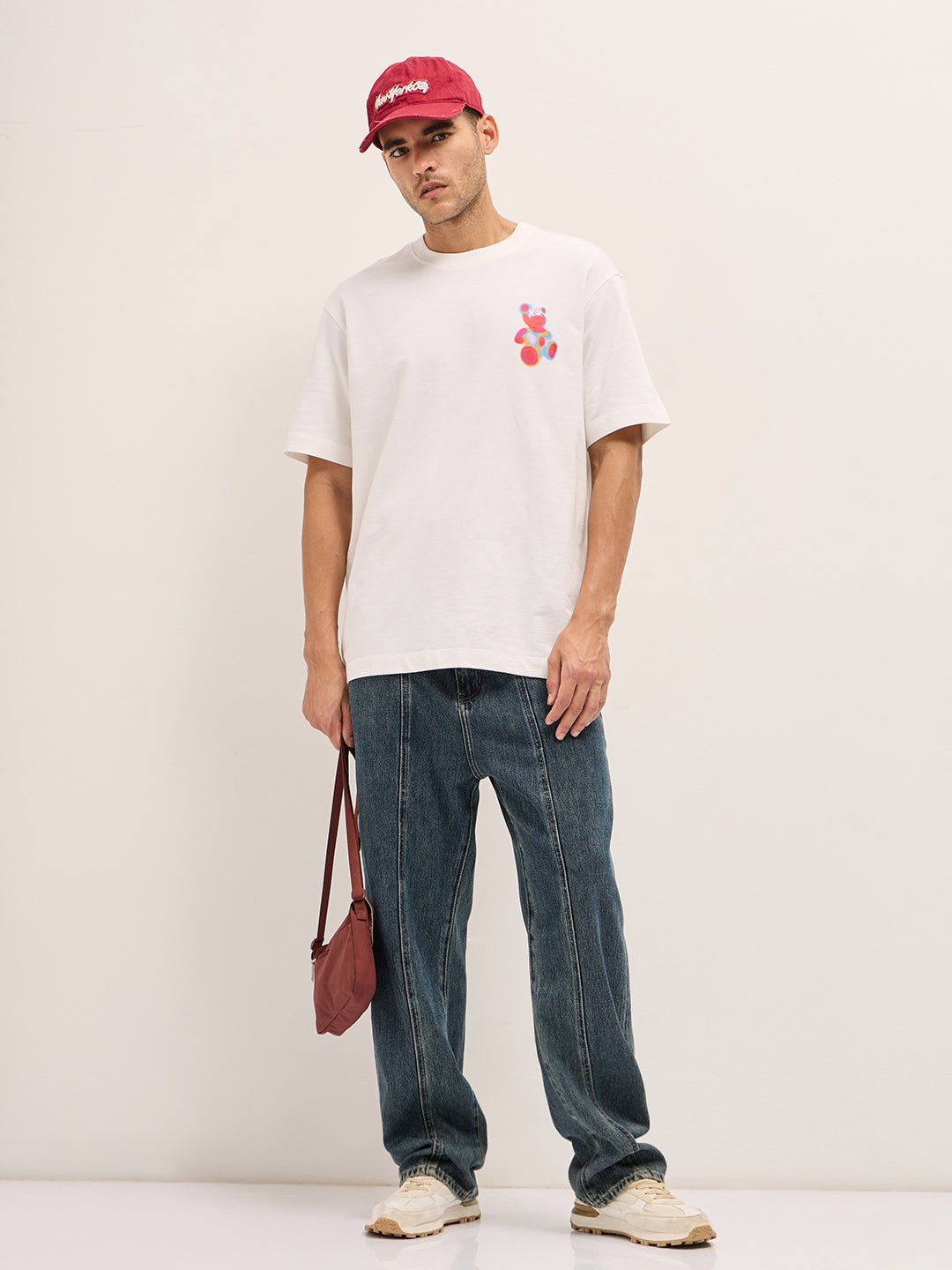 White Oversize Vibrant Abstract Bear Graphic Print Crew Neck T-shirt