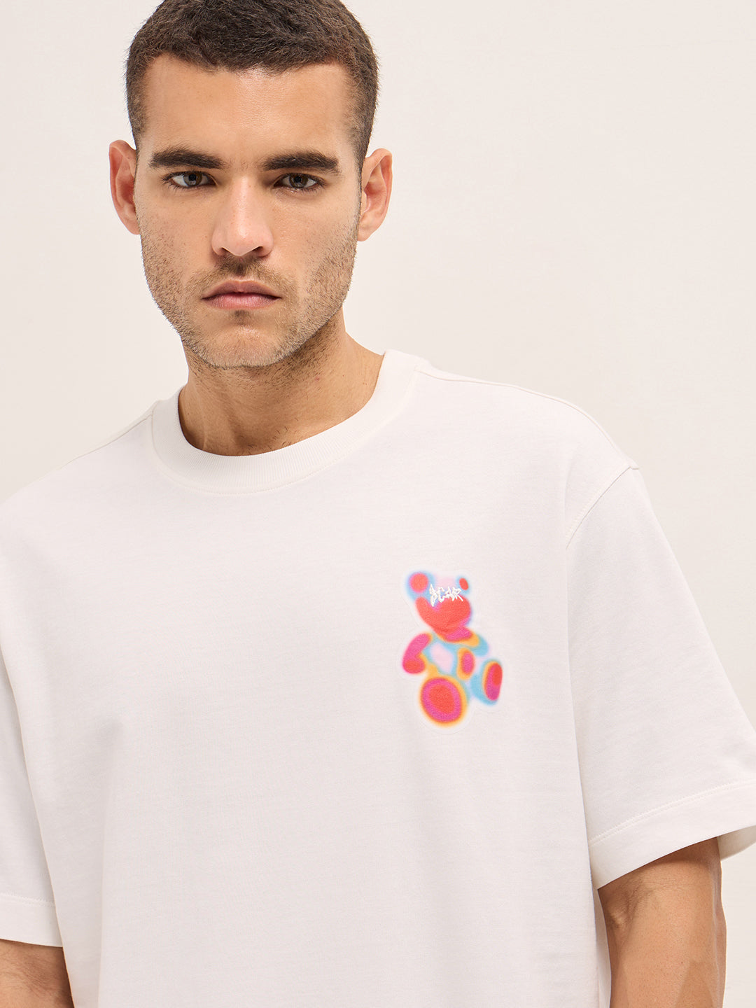 White Oversize Vibrant Abstract Bear Graphic Print Crew Neck T-shirt