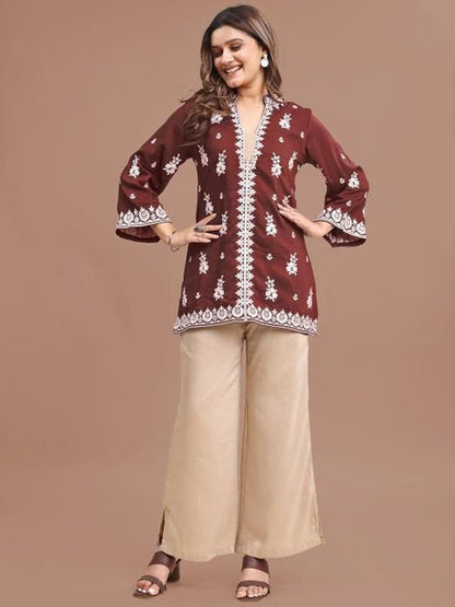 Embroidered Mandarin Collar Tunic With Trousers Co-Ords Set