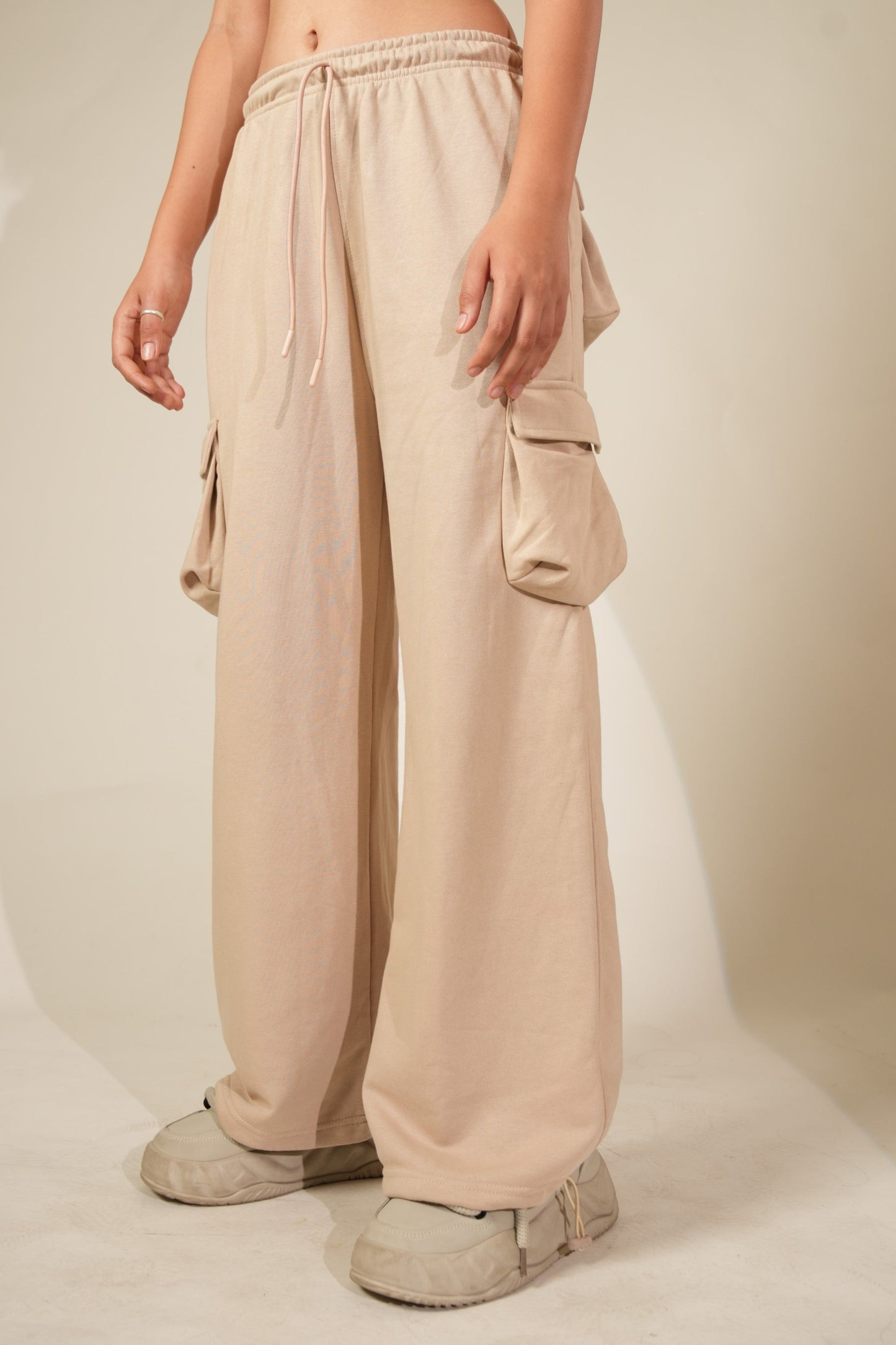 California Hybrid Cargo tracks For Women