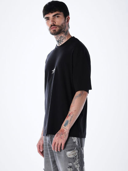 Graphic Printed Round Neck Oversized Fit Pure Cotton T-shirt