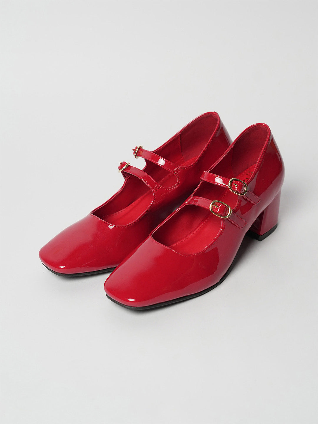 Theater Women Red Kelly Mogambo Mary Jane Block Heels