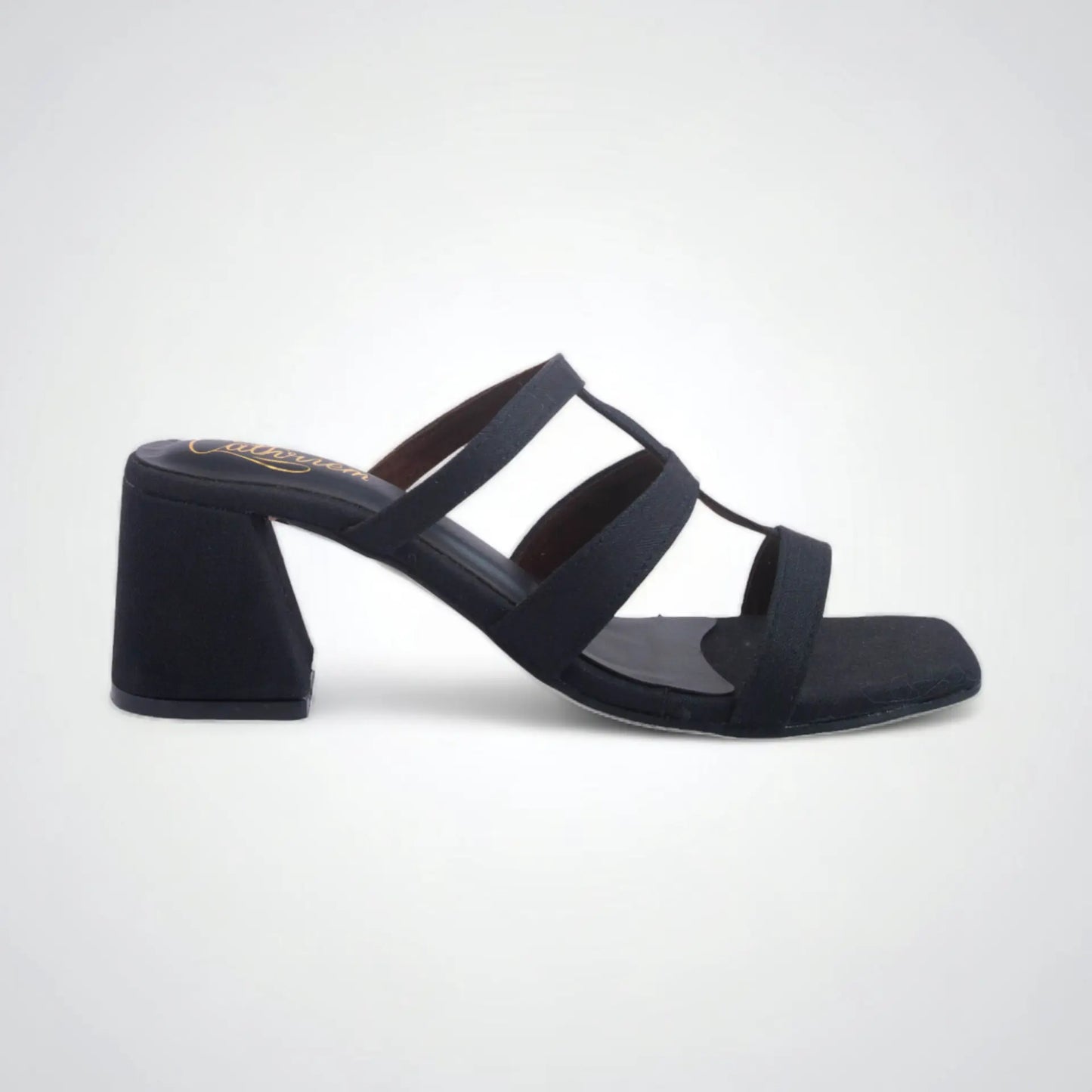 Linda Sandal