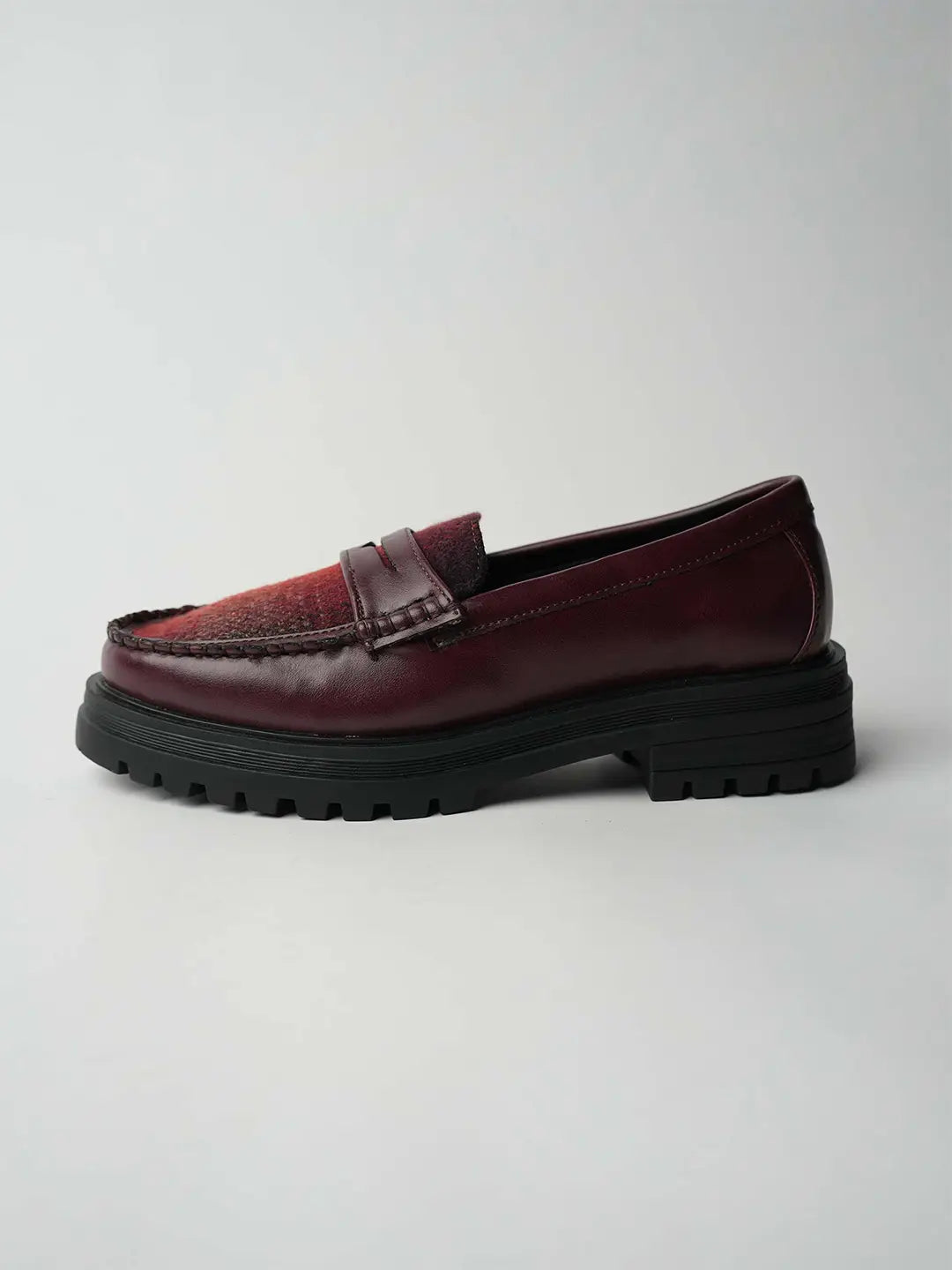 Theater Women Dr. Storm Cherry Chunky Penny Loafers