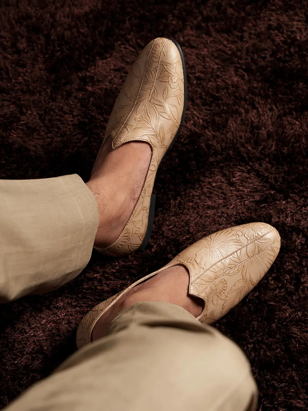 Monkstory Floral Mojari - Beige