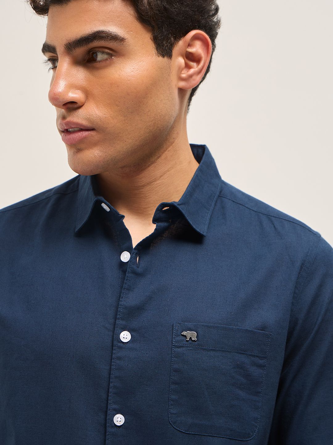 Men Slim Fit Solid Spread Collar Casual Cotton Linen Shirt