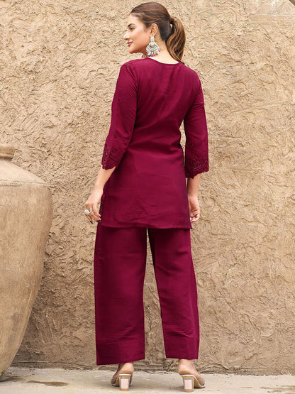 Embroidered V-Neck Tunic With Trousers