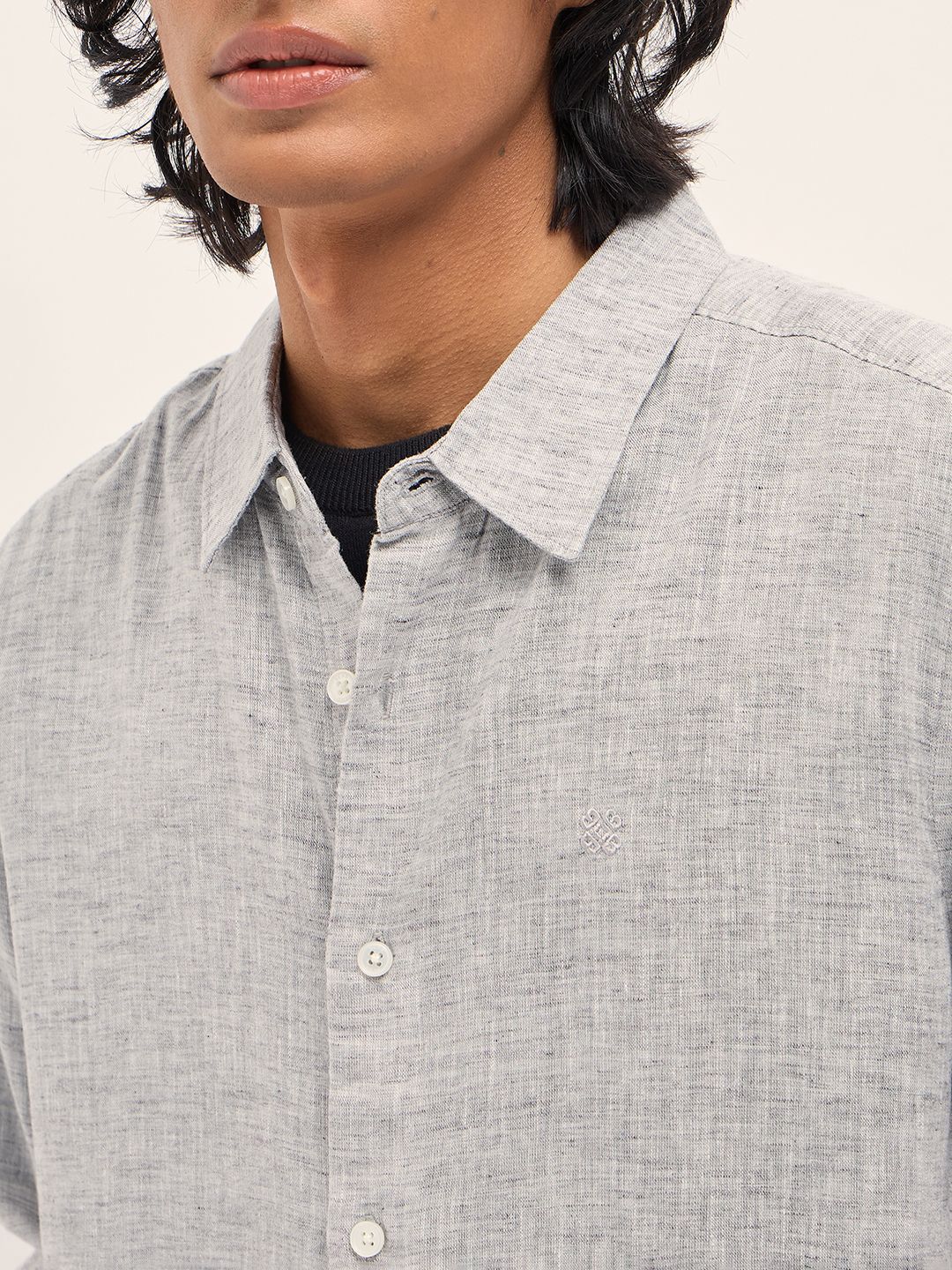 Spread Collar Slim Fit Cotton Linen Casual Shirt